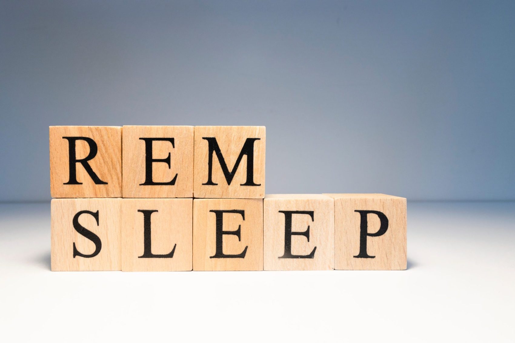 blocks with REM sleep for recovery and focus